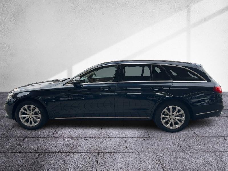 MERCEDES-BENZ E 220 d T-Modell