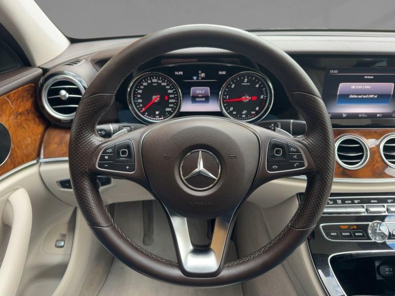 MERCEDES-BENZ E 220 d T-Modell