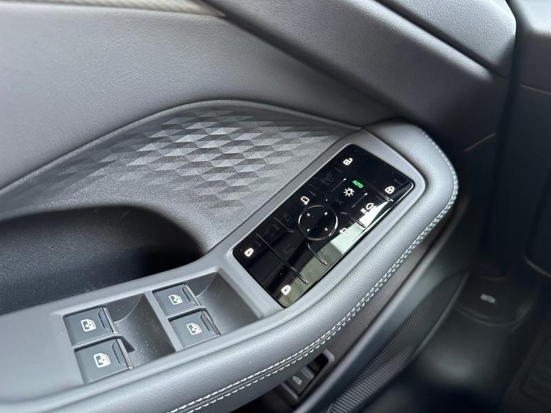 Audi A6 Avant e-hybrid quattro 220 kW