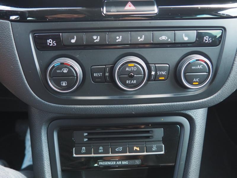 VW Sharan Business+ TDI SCR DSG 5-Sitzer