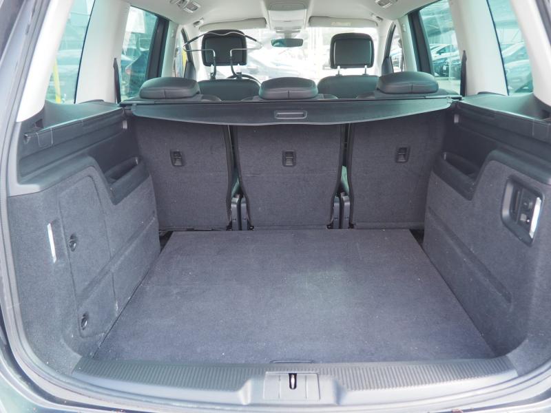 VW Sharan Business+ TDI SCR DSG 5-Sitzer