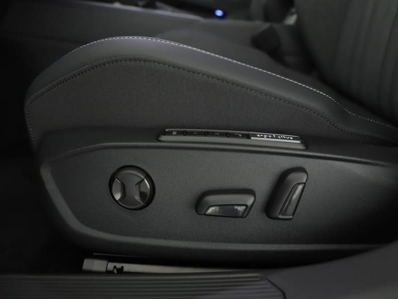 VW Golf Variant Business TSI