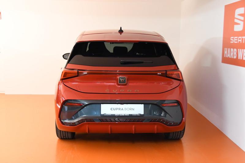 CUPRA Born 58 150kW/204PS