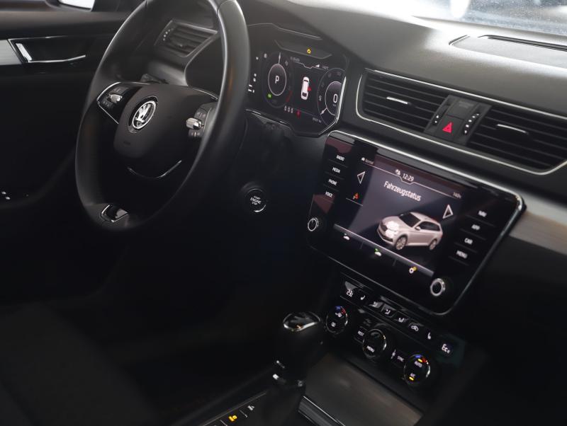 Škoda SUPERB Combi iV Style DSG