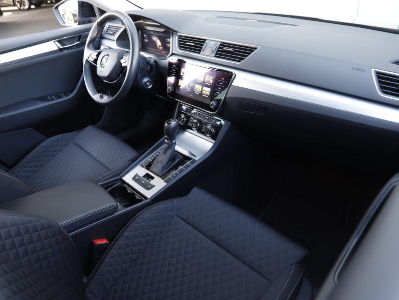 Škoda SUPERB Combi iV Style DSG