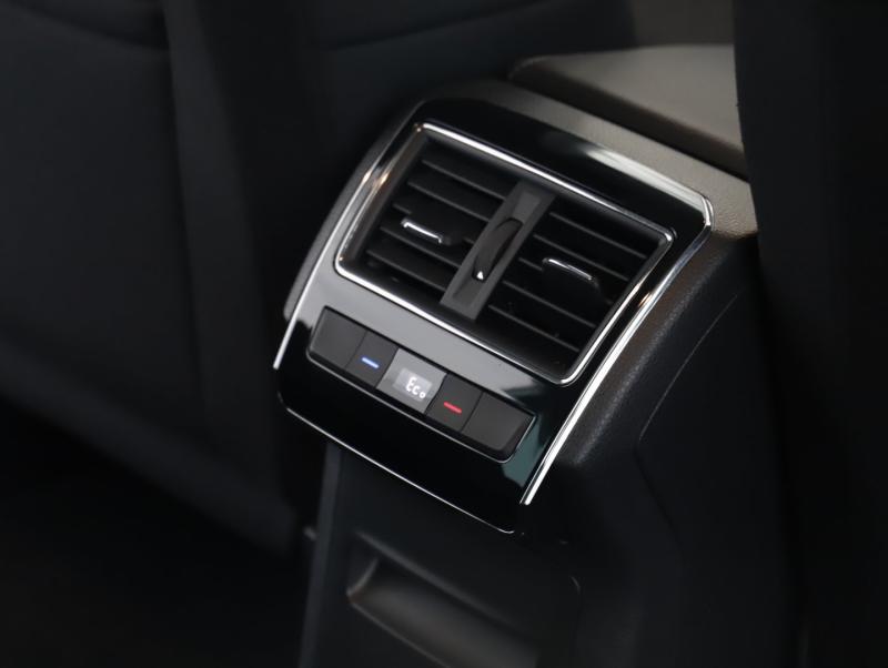 Škoda SUPERB Combi iV Style DSG