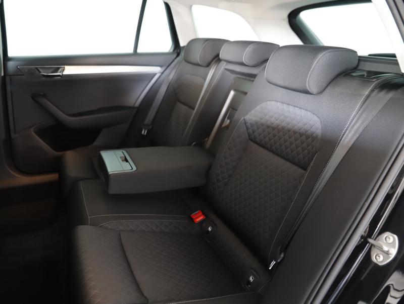 Škoda SUPERB Combi iV Style DSG