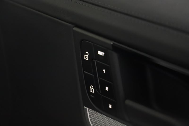 Porsche Cayenne E-Hybrid Coupé