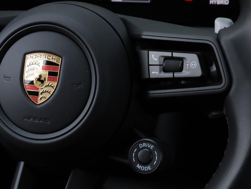 Porsche Cayenne E-Hybrid Coupé