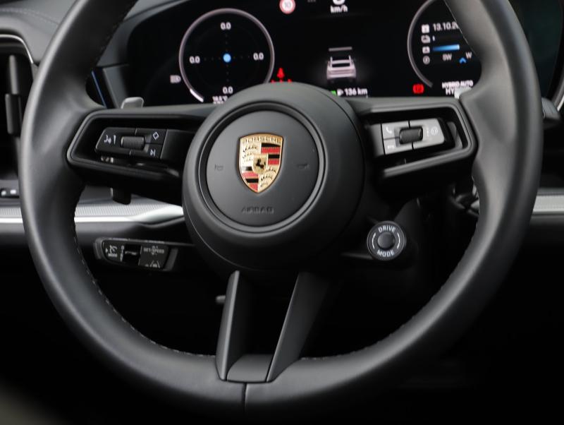 Porsche Cayenne E-Hybrid Coupé