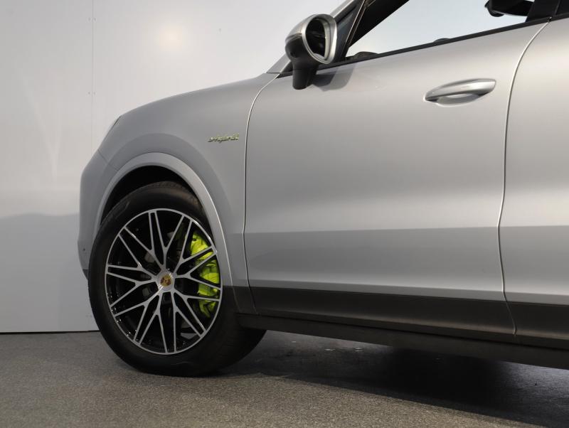 Porsche Cayenne E-Hybrid Coupé