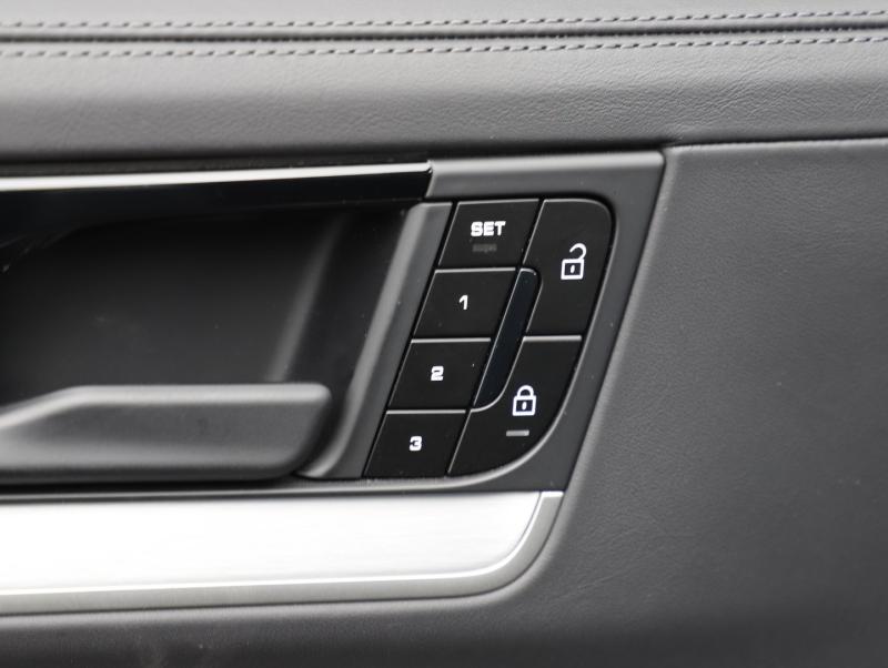 Porsche Cayenne E-Hybrid Coupé