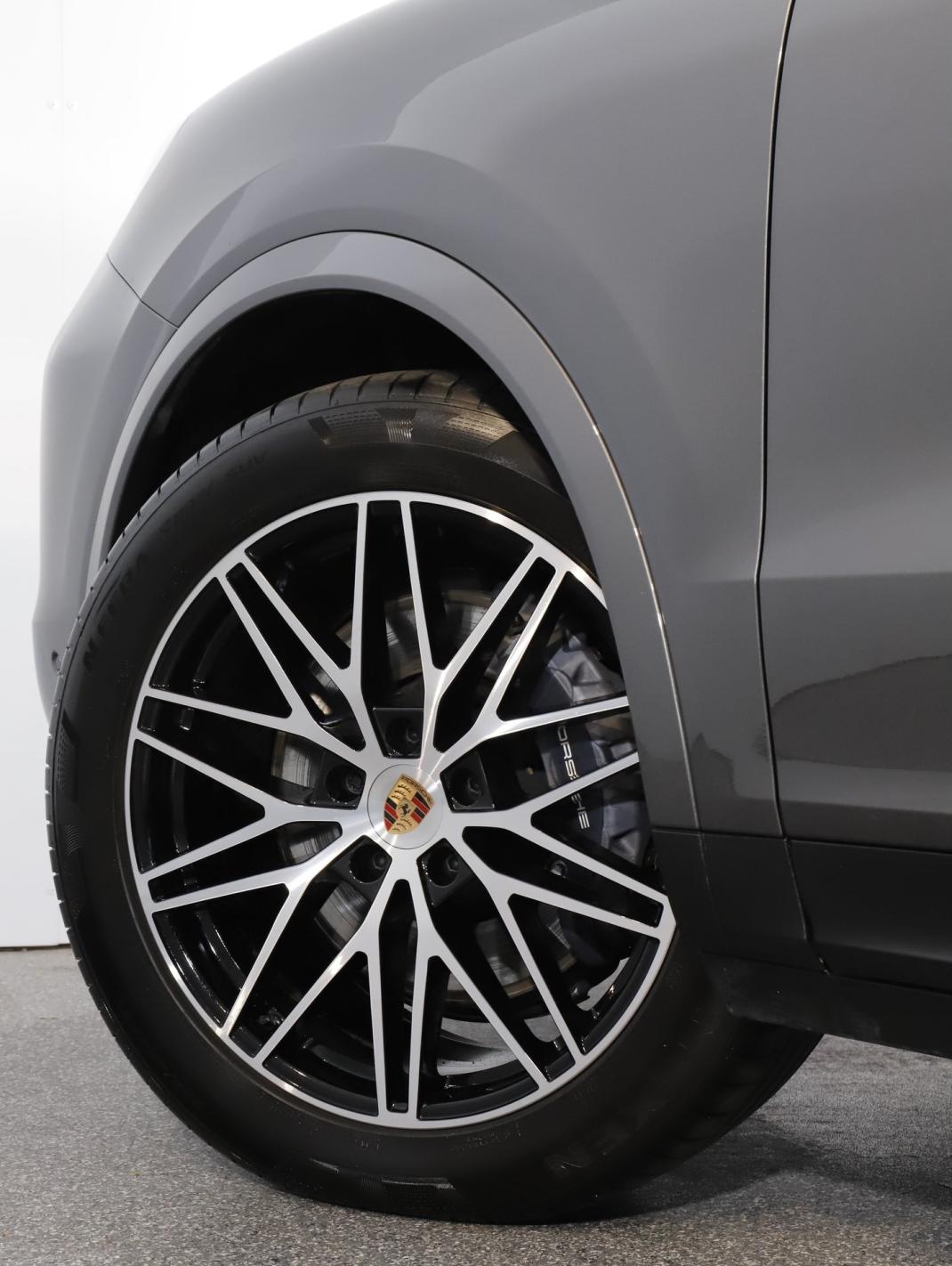 Porsche Cayenne E-Hybrid Coupé