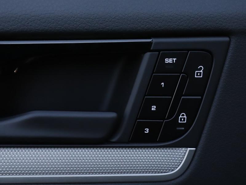 Porsche Cayenne E-Hybrid Coupé