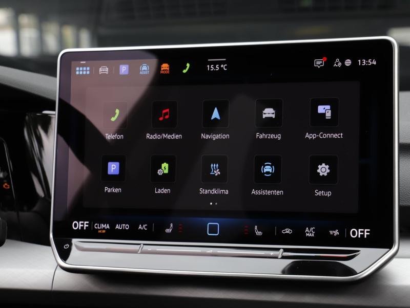 VW Golf Rabbit eHybrid DSG 150 kW