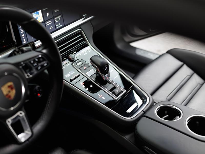 Porsche Panamera Turbo S E Hybrid Sport Turismo