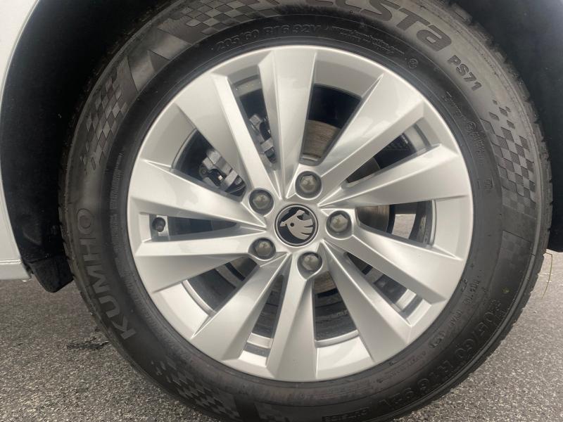 Škoda Octavia Combi Essence TSI