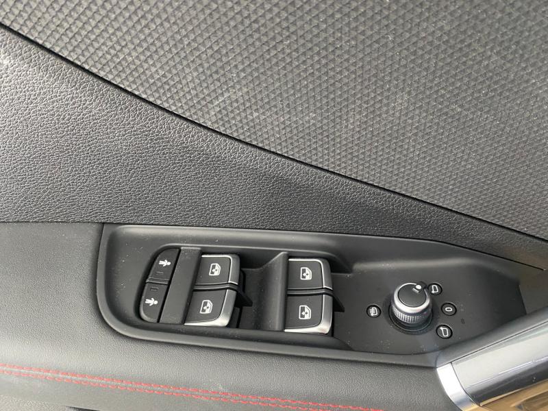 Audi Q2 35 TFSI S line