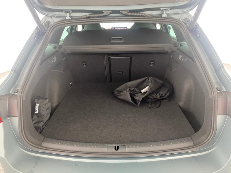 CUPRA Leon SP Kombi VZ e-HYBRID 200/272