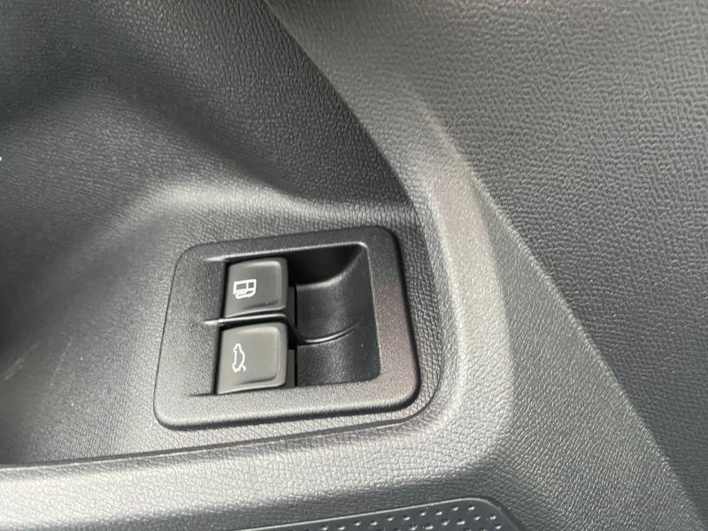 CUPRA Leon SP Kombi VZ e-HYBRID 200/272