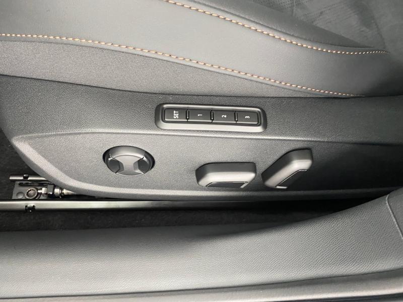 CUPRA Leon SP Kombi VZ e-HYBRID 200/272