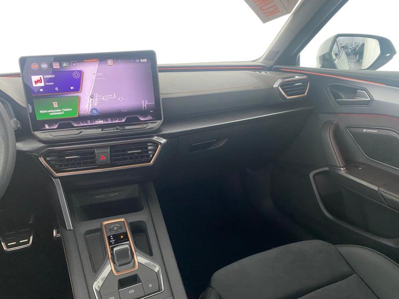 CUPRA Leon SP Kombi VZ e-HYBRID 200/272