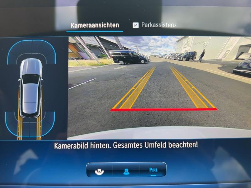 MERCEDES-BENZ E 300 de 4MATIC T KEYGO DISTR NP € 74.305.-