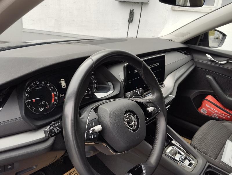 Škoda OCTAVIA Combi 4x4 Ambition TDI DSG