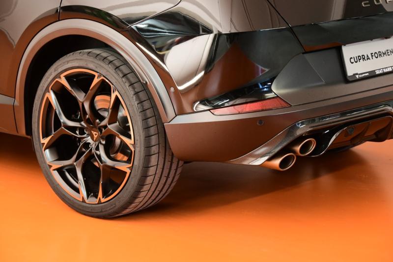 CUPRA Formentor VZ5 2.5 TSI 390 PS DSG 4Drive