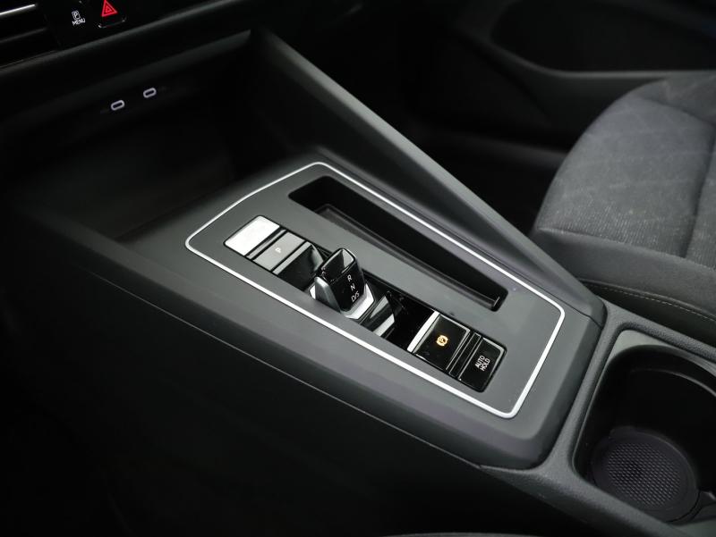 VW Golf Variant Life TDI DSG