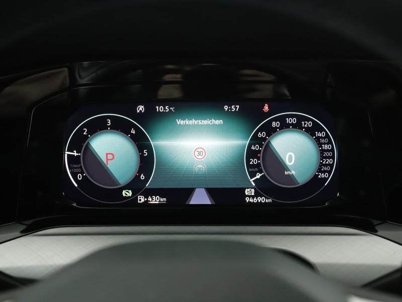 VW Golf Variant Life TDI DSG