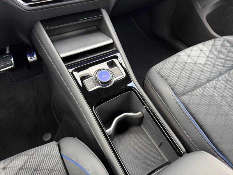 VW Tiguan R-Line TDI DSG