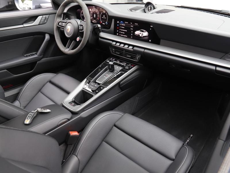 Porsche 911 Carrera S