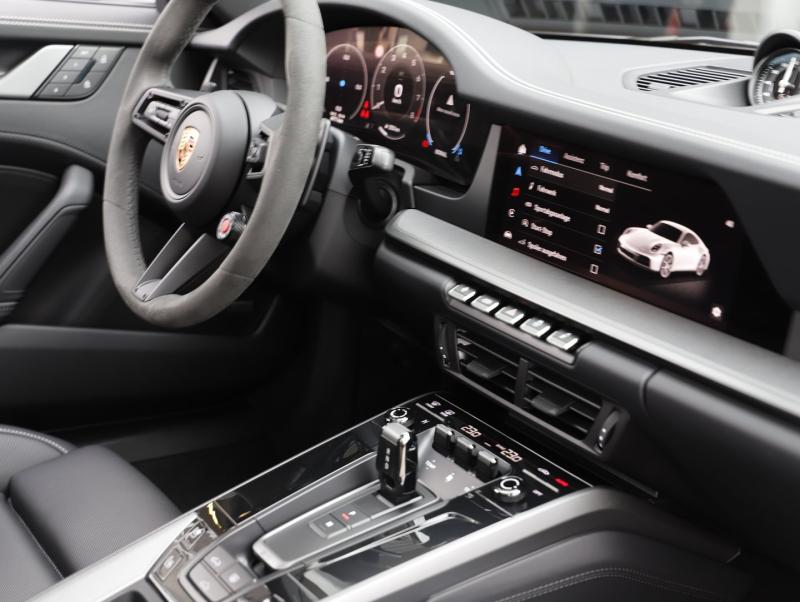 Porsche 911 Carrera S