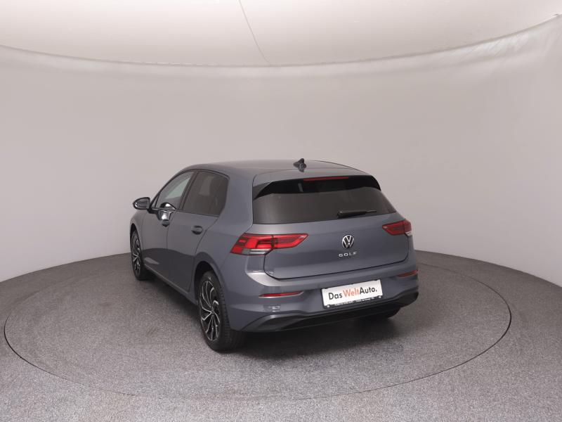 VW Golf Life TSI