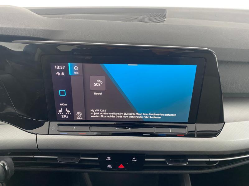 VW Golf Life TSI