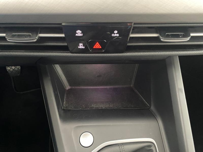 VW Golf Life TSI