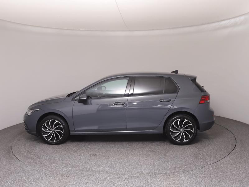 VW Golf Life TSI