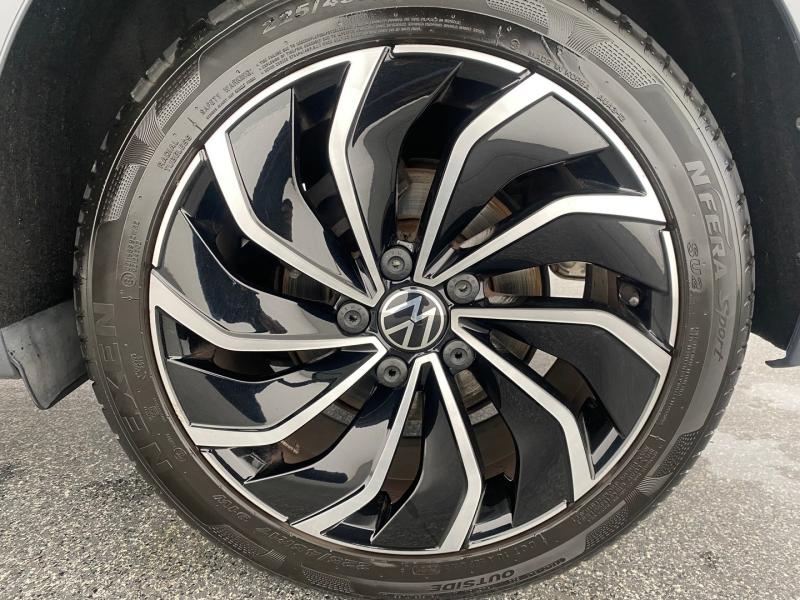 VW Golf Life TSI