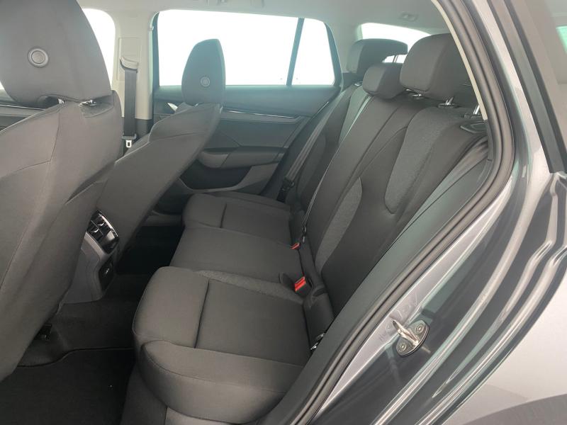 Škoda Octavia Combi Essence TSI