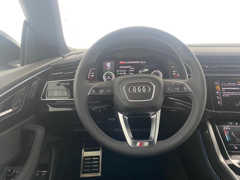 Audi Q8 TFSI e quattro 290 kW