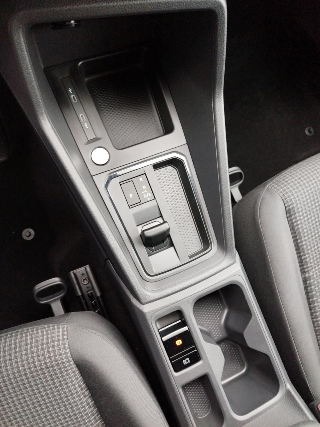 VW Caddy eHybrid 110 kW