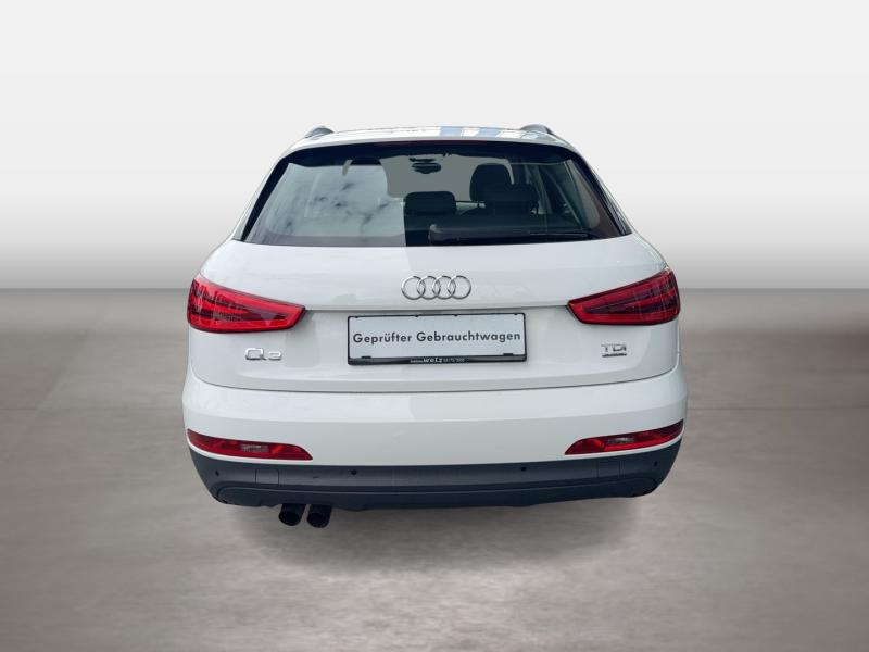 Audi Q3 2.0 TDI quattro daylight