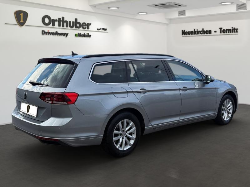 VW Passat Variant Business 2,0 SCR TDI DSG