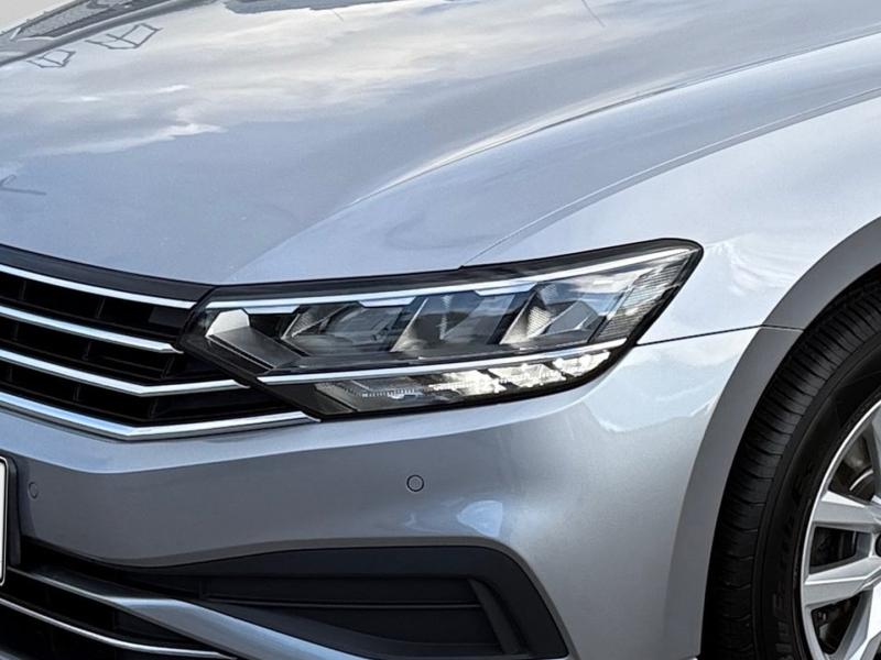 VW Passat Variant Business 2,0 SCR TDI DSG