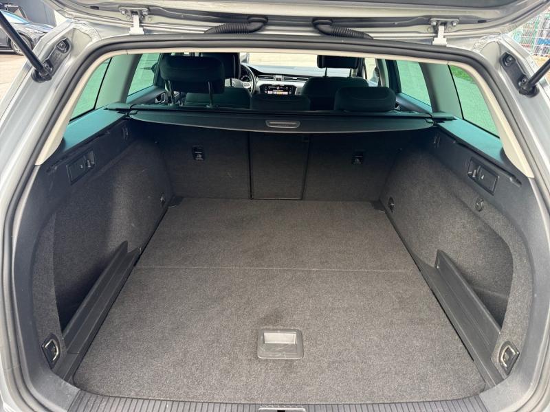 VW Passat Variant Business 2,0 SCR TDI DSG