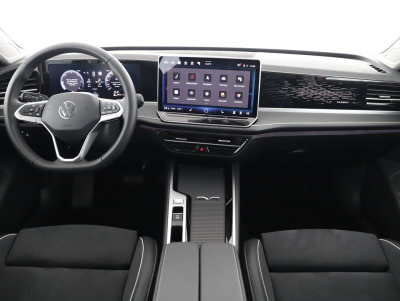 VW Passat Variant Elegance TDI DSG