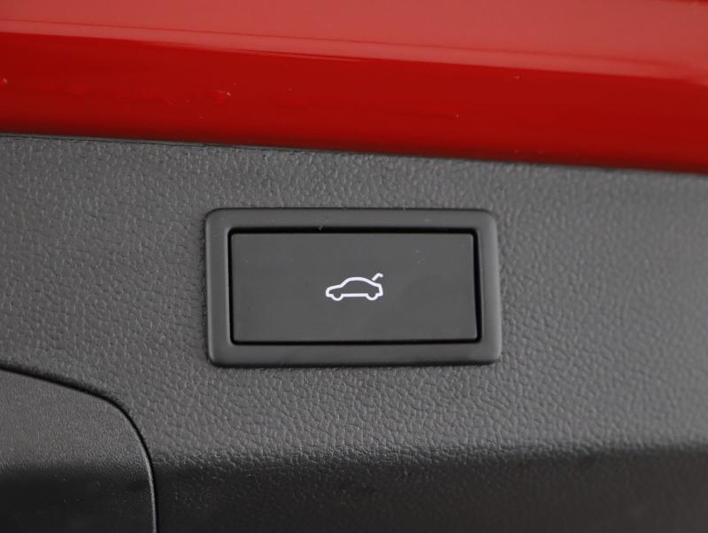 VW Passat Variant Elegance TDI DSG