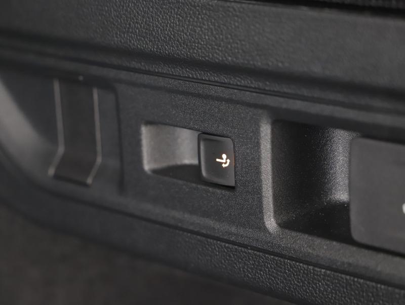 VW Passat Variant Elegance TDI DSG