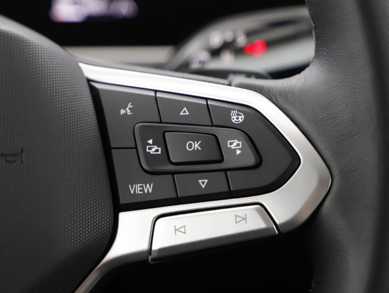 VW Passat Variant Elegance TDI DSG